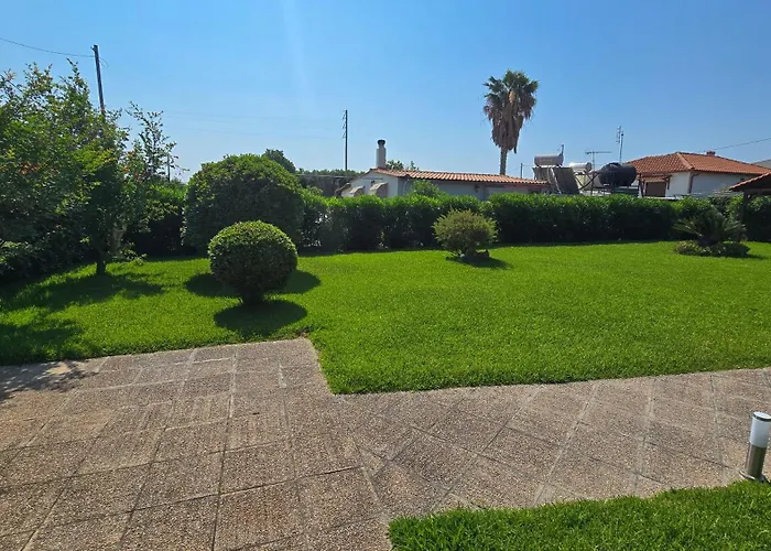 Σπίτι διακοπών Potidaia The Garden Oasis Summer House
